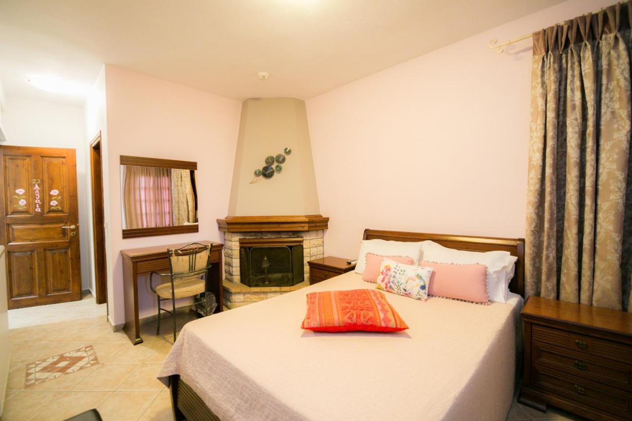Guesthouse Iris Tsagarada Bagian luar foto