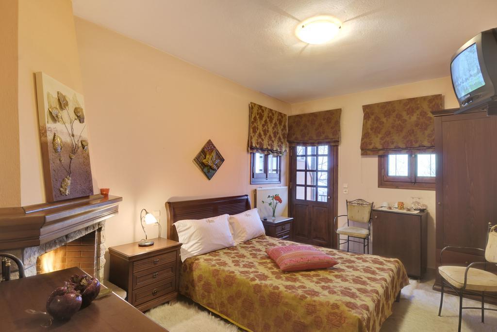 Guesthouse Iris Tsagarada Bagian luar foto