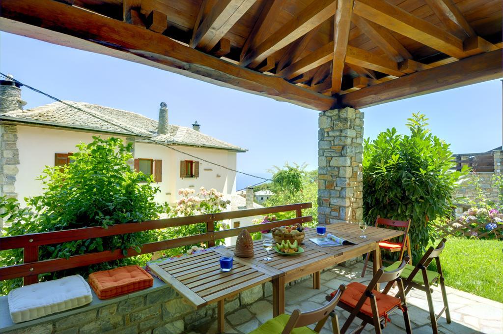 Guesthouse Iris Tsagarada Bagian luar foto