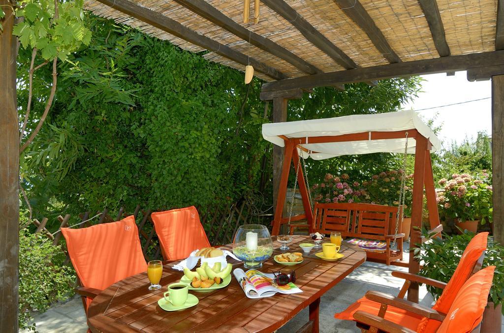 Guesthouse Iris Tsagarada Bagian luar foto