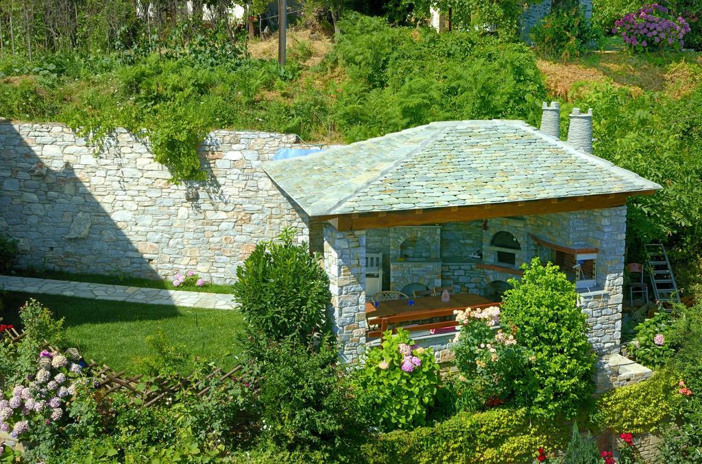 Guesthouse Iris Tsagarada Bagian luar foto