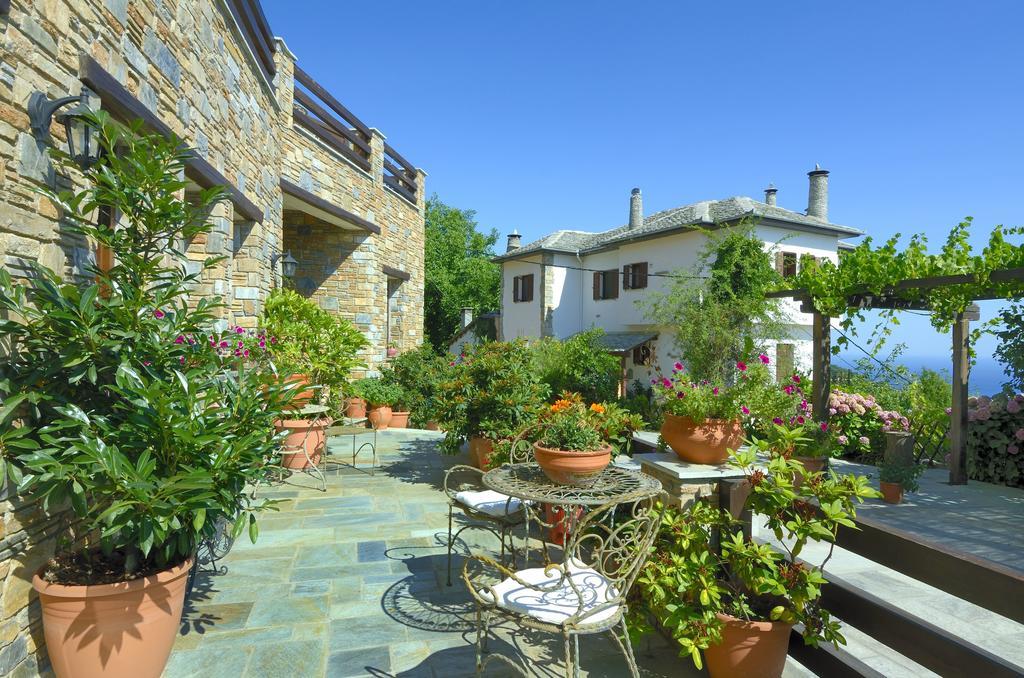 Guesthouse Iris Tsagarada Bagian luar foto