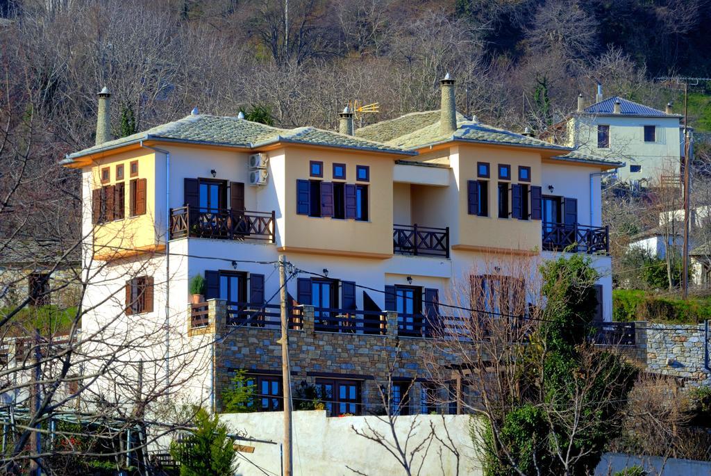 Guesthouse Iris Tsagarada Bagian luar foto